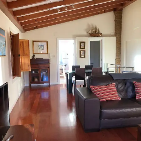 Apartment Atico Duplex Plaza De La Trinidad Granada
